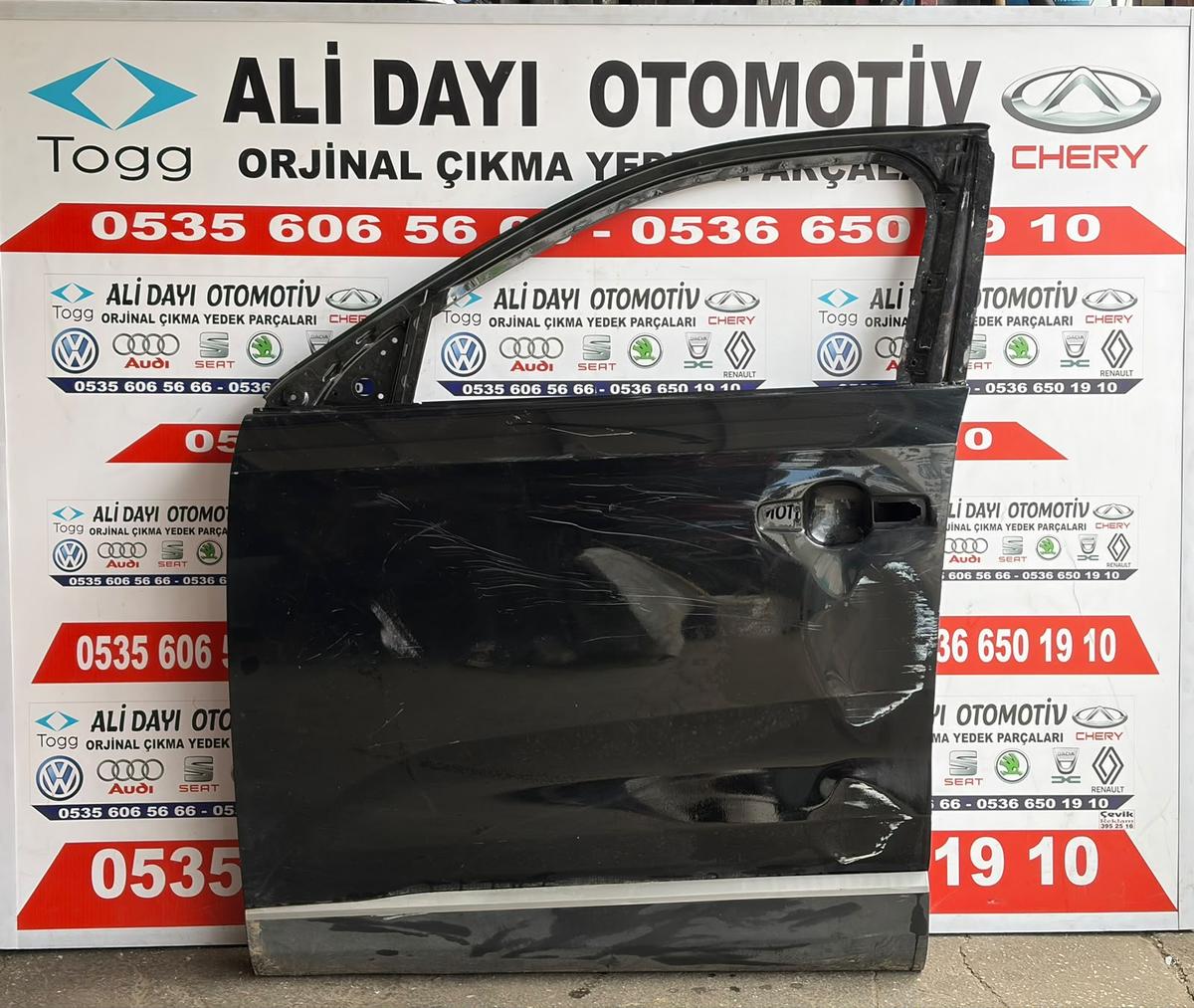 Togg T10x Sol Ön Kapı Oltu Siyah C1-b0301900023-a