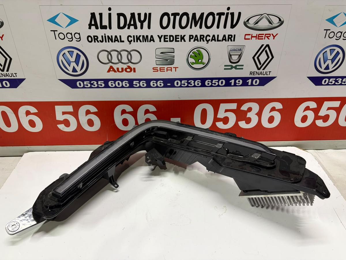 Togg T10f Sağ Ön Gündüz Led  S1_b0402901202