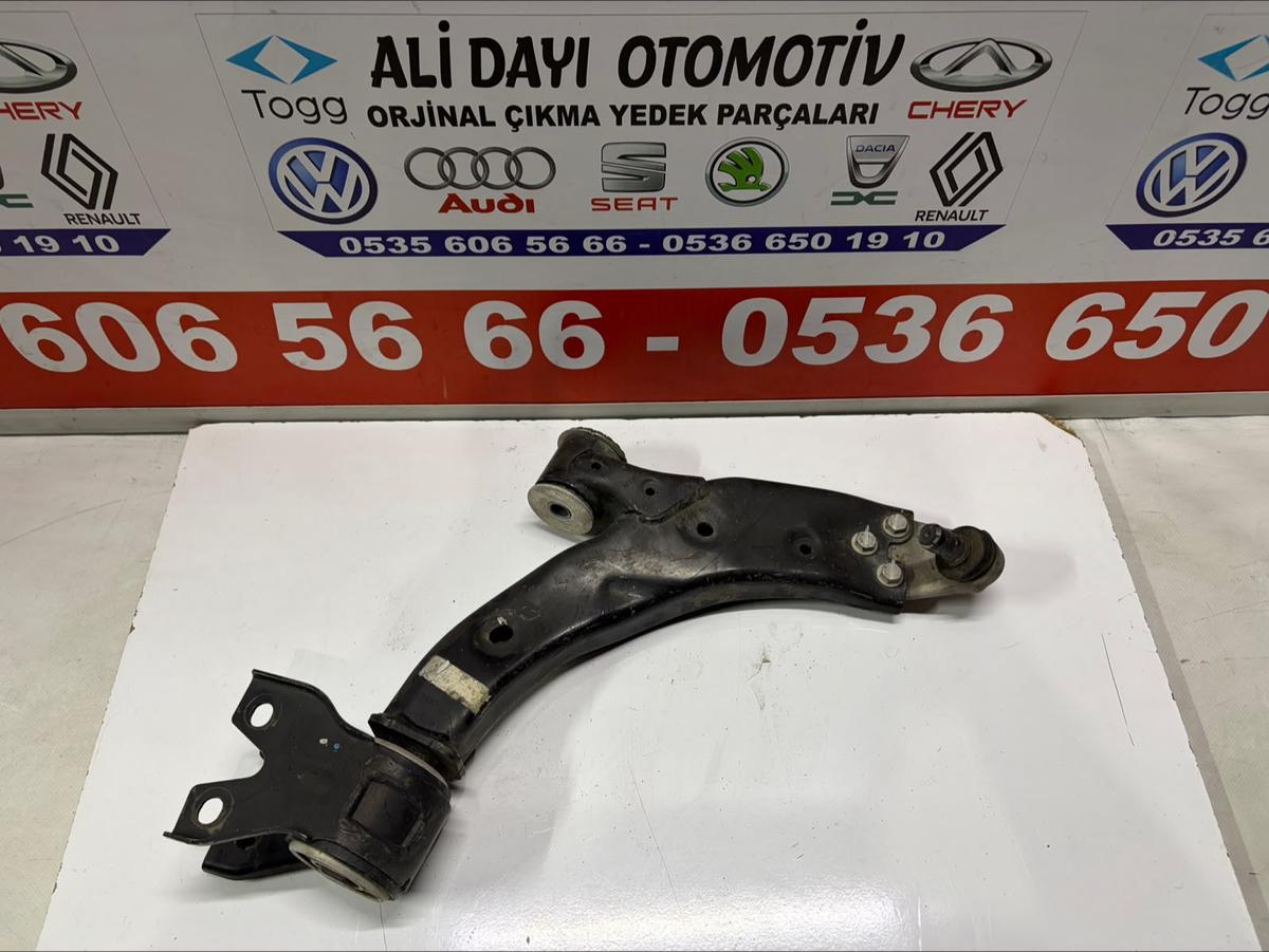 Togg T10x Sağ Ön Salıncak C1_b0602202100